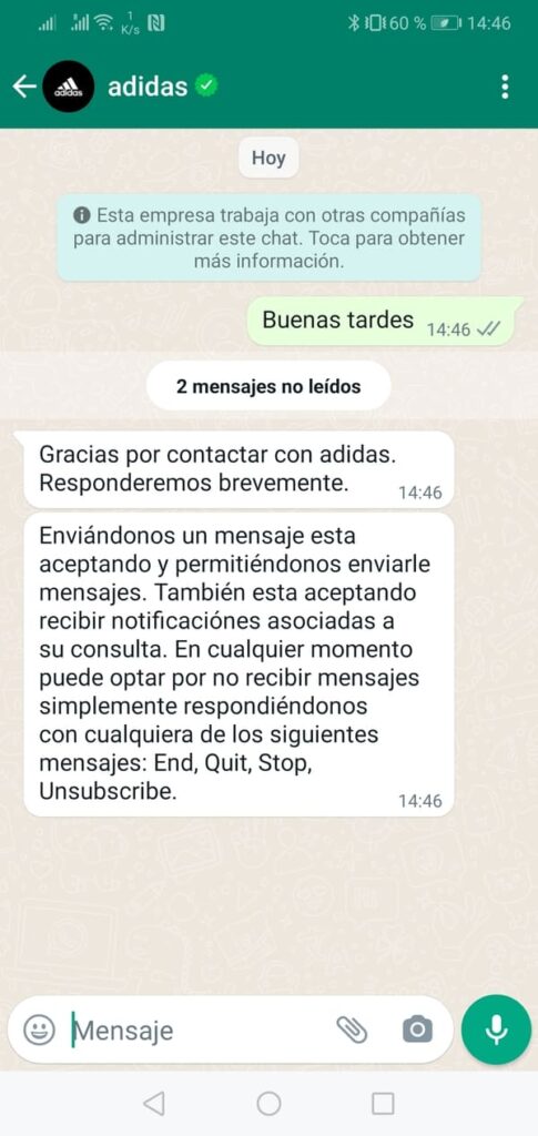 Ejemplo de atención al cliente por WhatsApp.Mensaje de bienvenida de WhatsApp de Adidas.
